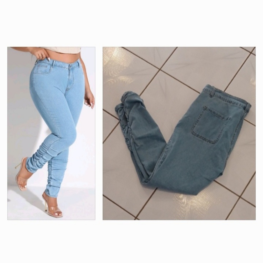 4/$60 Light Blue Skinny Jeans With Rutched Ankles - Size 2XL (US16)